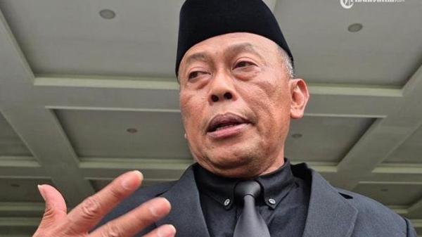 KENA OTT KPK - Bupati Ponorogo Sugiri Sancoko dikabarkan terjaring Operasi Tangkap Tangan (OTT) dari KPK.