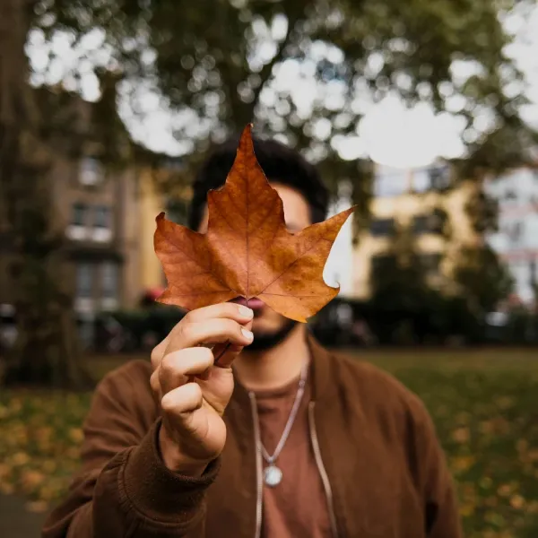 Man dreaming of orange reveals who he really is