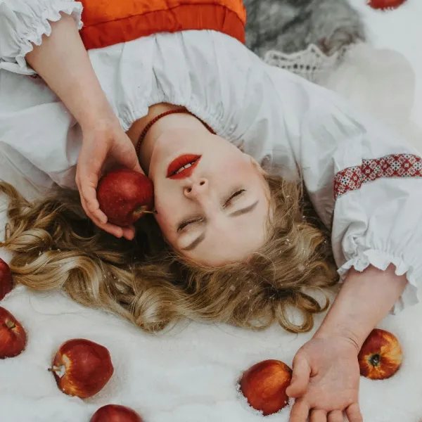 Woman dreaming in red reveals who she really is