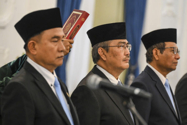 Suasana saat pelantikan Komite Reformasi Polri di Istana Merdeka, Jakarta, Jumat (7/11/2025). Foto: Hafidz Mubarak A/ANTARA FOTO