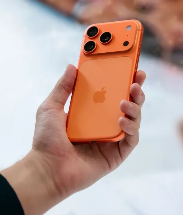 iPhone users more likely female and status driven