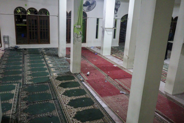 Suasana masjid yang menjadi tempat ledakan di SMAN 72 Jakarta, Jakarta, Jumat (7/11/2025). Foto: Naufal Khoirulloh/ANTARA FOTO