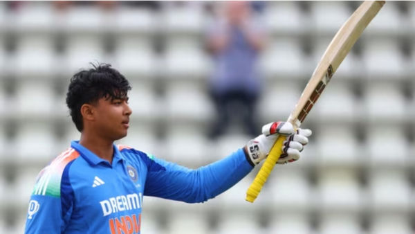 Vaibhav Suryavanshi Sends Teammates Into A Fit Of Laughter With A Savage Reply To Trolls Vaibhav Suryavanshi Sends Teammates Into A Fit Of Laughter With A Savage Reply To Trolls