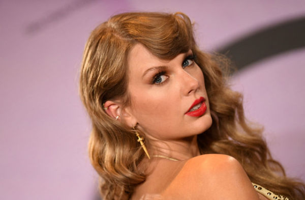Penyanyi sekaligus penulis lagu asal AS Taylor Swift. Foto: Valerie Macon/ AFP