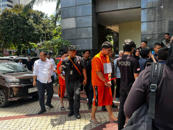 Rekonstruksi kasus kepala cabang Bank di Polda Metro Jaya, Senin (17/11/2025). Foto: Rayyan Farhansyah/kumparan