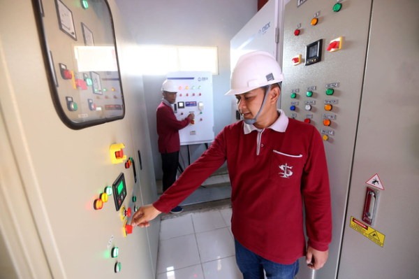 Pompa air yang disiapkan Pemkot Surabaya dalam mengatasi banjir menjelang puncak musim hujan. Foto: Dok. Istimewa