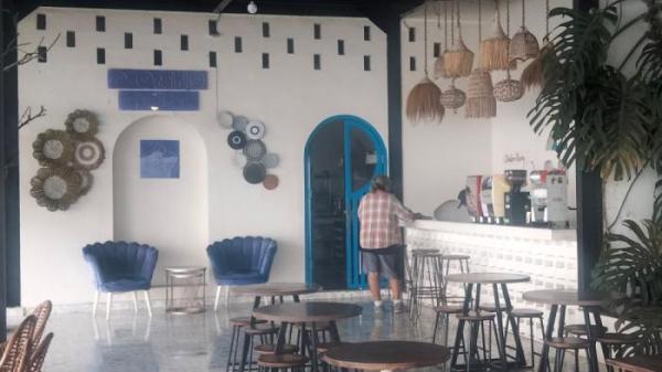 WISATA KUNINGAN - Kawasan wisata alam D'Orchid di Desa Cisantana, Kecamatan Cigugur, Kuningan