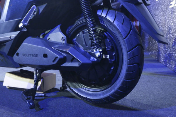 Motor listrik Polytron Fox 350. Foto: Aditya Pratama Niagara/kumparan