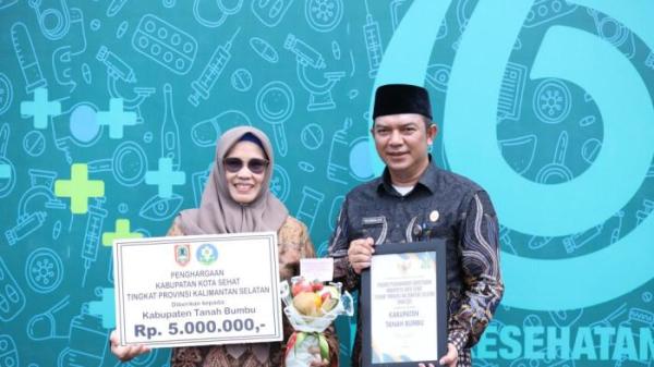 Pemkab Tanah Bumbu Raih Penghargaan Swastisaba Kabupaten/Kota Sehat 3
