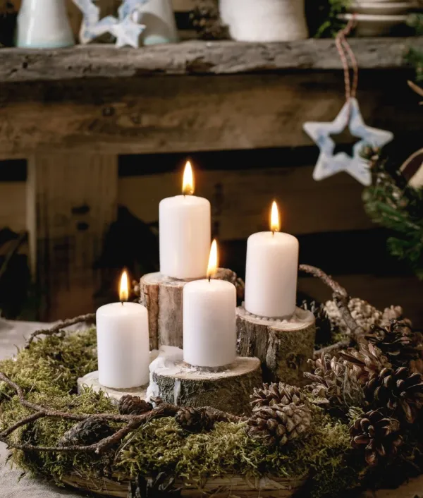 Woodland Christmas girl vibe decor 
