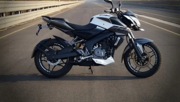 Bajaj Pulsar NS200