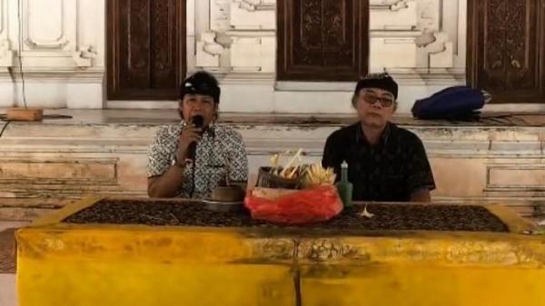 PERTEMUAN - Tangkap layar pertemuan forum paiketan Bendesa Adat Sejebag Nusa Penida terkait polemik lift kaca.