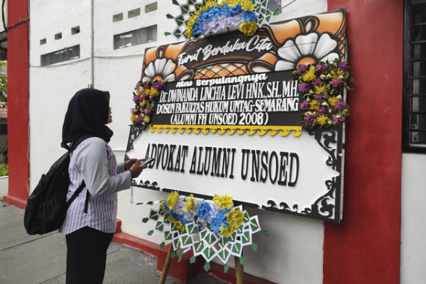 Untag membentuk tim hukum untuk mengawal pengusutan kasus kematian dosen mereka, Dwinanda Linchia Levi. Foto: Intan Alliva Khansa/kumparan