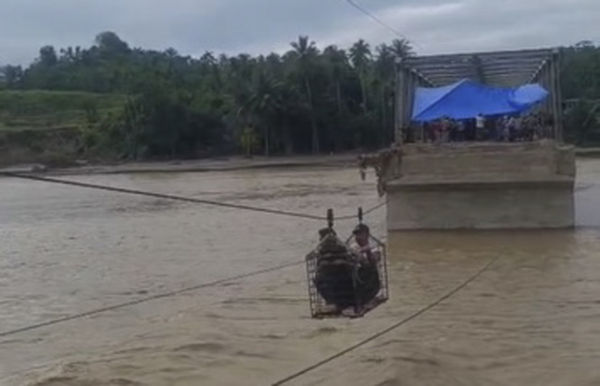 Banjir di Desa Ule Uce, Kecamatan Jangka, Bireuen, Aceh. Foto: Hedi/kumparan