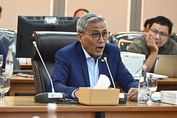 Anggota Komisi XIII DPR RI Mafirion saat rapat di Gedung Nusantara, Senayan, Jakarta, Rabu (26/11/2025). Foto: Dok. DPR RI