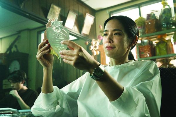 สกู๊ปบันเทิง - ‘Netflix’เขย่าวงการศรัทธา ‘เจมส์-พีช-แอลลี่’คัมแบ๊ก‘สาธุ๒’