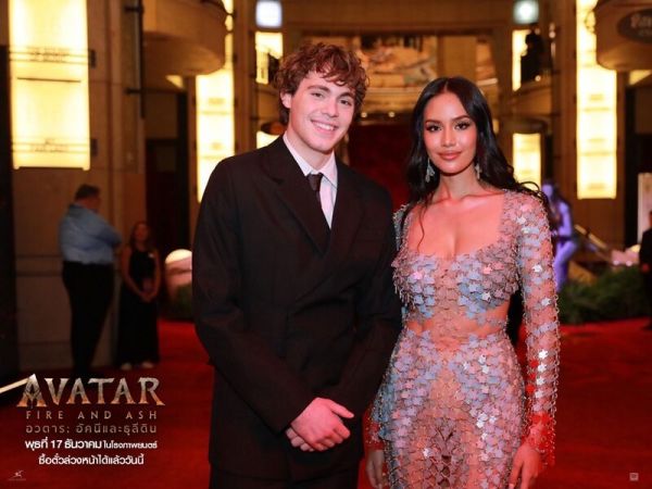 “โอปอล สุชาตา” ร่วมเดินพรมแดง เปิดตัวภาพยนตร์ “Avatar: Fire and Ash อวตาร: อัคนีและธุลีดิน”