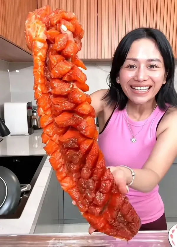 Farida Nurhan Farida Nurhan bikin candied salmon