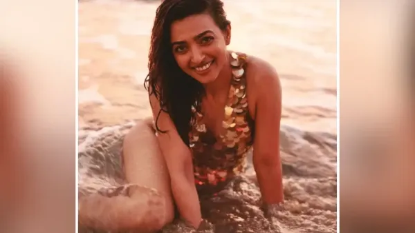 पुढे ती म्हणाली की ते माझ्या बट आणि ब्रेस्टवर जास्त पॅडिंग लावायला सांगायचे. ते मला म्हणायचे की अम्मा जरा जास्त पॅडिंग लावा! आणि मी विचार करायचे की किती पॅडिंग? तुम्ही एखाद्याला आणखी किती गोलाकार बनवणार? मग मी डायरेक्टरला म्हणाले की पॅडिंग नाही. मी एकटीच महिला होते! माझ्याकडे मॅनेजर नव्हता एजंट नव्हता संपूर्ण टीममध्ये पुरुषच होते. तेव्हाच मला प्रथमच जाणीव झाली की ओह माय गुडनेस.'