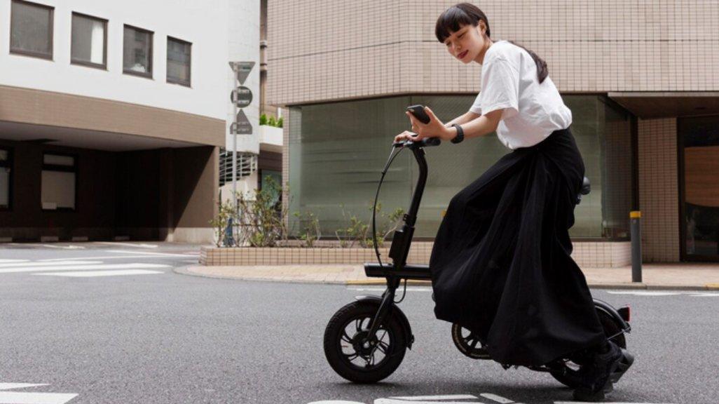 Ilustrasi sepeda listrik.