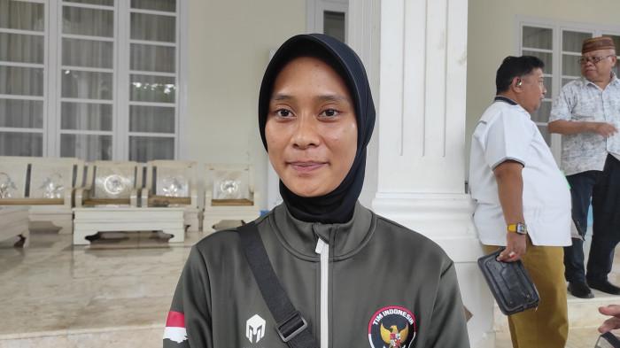 Silvana Lamanda saat diwawancarai TribunGorontalo.com