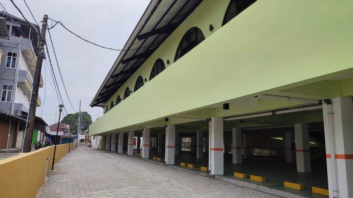 Bangunan food court Belitung tampak samping.