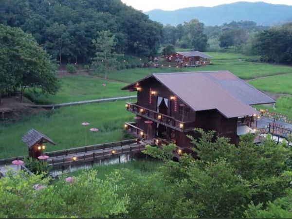 สดจากเยาวชน