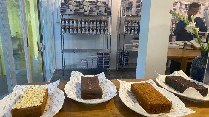 KULINER - Aneka bolu di Tjitarum, Kota Bandung