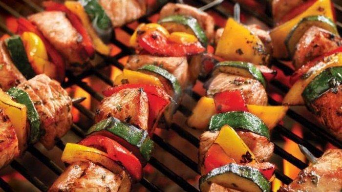 Resep Sate Sosis Paprika Bakar, Jadi Santapan Lezat Temani Malam Tahun Baru 2023