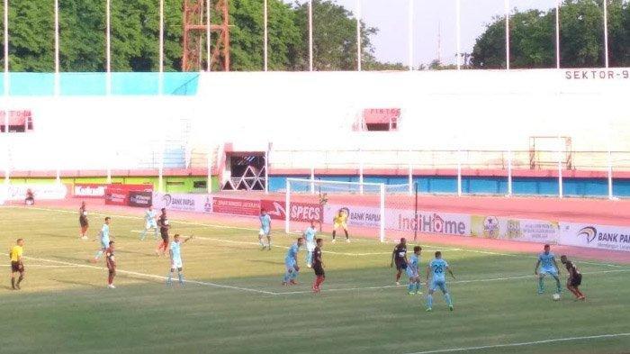 Suasana laga Persipura vs Persela Lamongan, di Stadion Gelora Delta, Sidoarjo, Minggu (15/9/2019).
