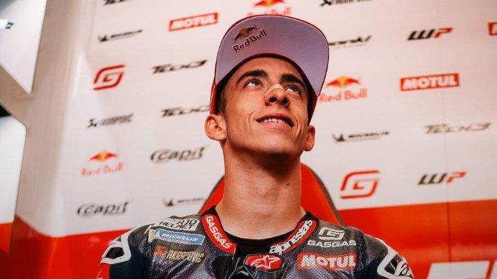 Pedro Acosta rider besutan KTM GASGAS ketika berada di paddock dalam ajang MotoGP Austria 2024 di Sirkuit Red Bull Ring, Spielberg, Minggu (18/8/2024). Pedro Acosta berakhir dengan nelangsa setelah mengikut balapan di markas KTM.