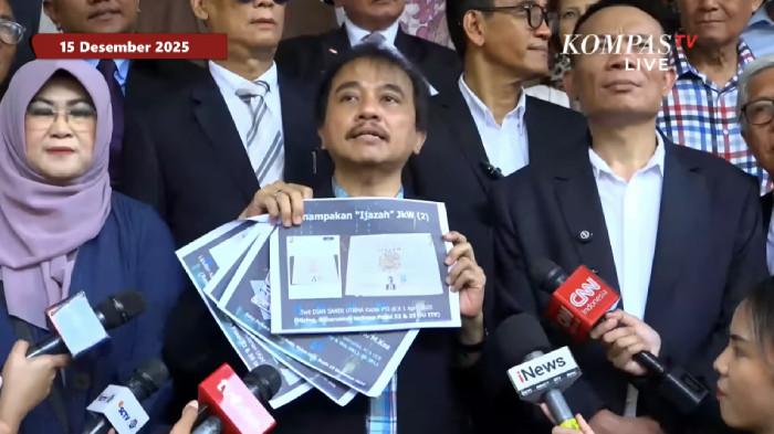 GELAR PERKARA KHUSUS - Roy Suryo, Dokter Tifa, Rismon para tersangka kasus tudingan ijazah palsu Presiden ke-7 RI Joko Widodo (Jokowi) saat menyampaikan pihaknya akan menyanggah status tersangka dalam perkara ijazah palsu dalam gelar perkara khusus di Polda Metro Jaya, Jakarta, pada Senin (15/12/2025). Selama gelar perkara khusus berlangsung, kubu Roy Suryo melalui pengacaranya, Ahmad Khozinudin, mengklaim telah mengusir tiga orang yang dianggap tidak memiliki kepentingan hukum dari ruangan, termasuk Ketua Umum Jokowi Mania, Andi Azwan.