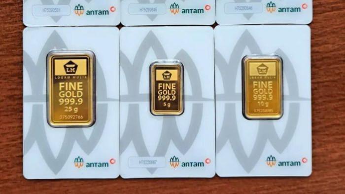 ANJLOK LAGI- Harga emas Antam di Butik Antam Medan 4 Desember 2025 anjlok lagi.
