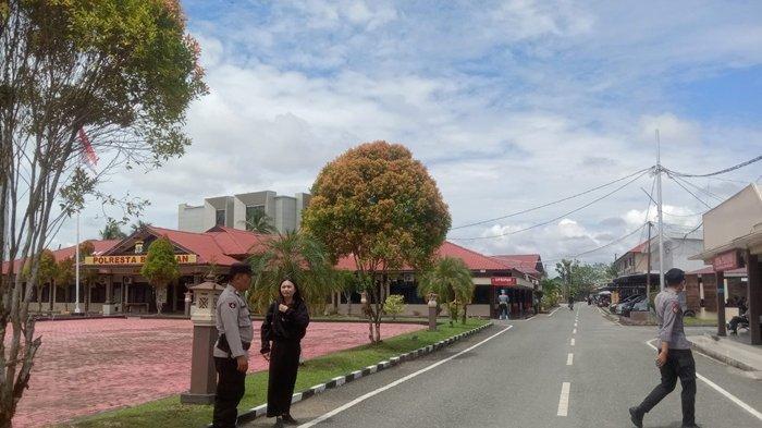 MARKAS POLRESTA BULUNGAN - Suasana di markas Polresta Bulungan yang berada di Jl Agatish, Tanjung Selor, Kaltara, saat diabadikan TribunKaltara.com, pada Kamis (30/10/2025).