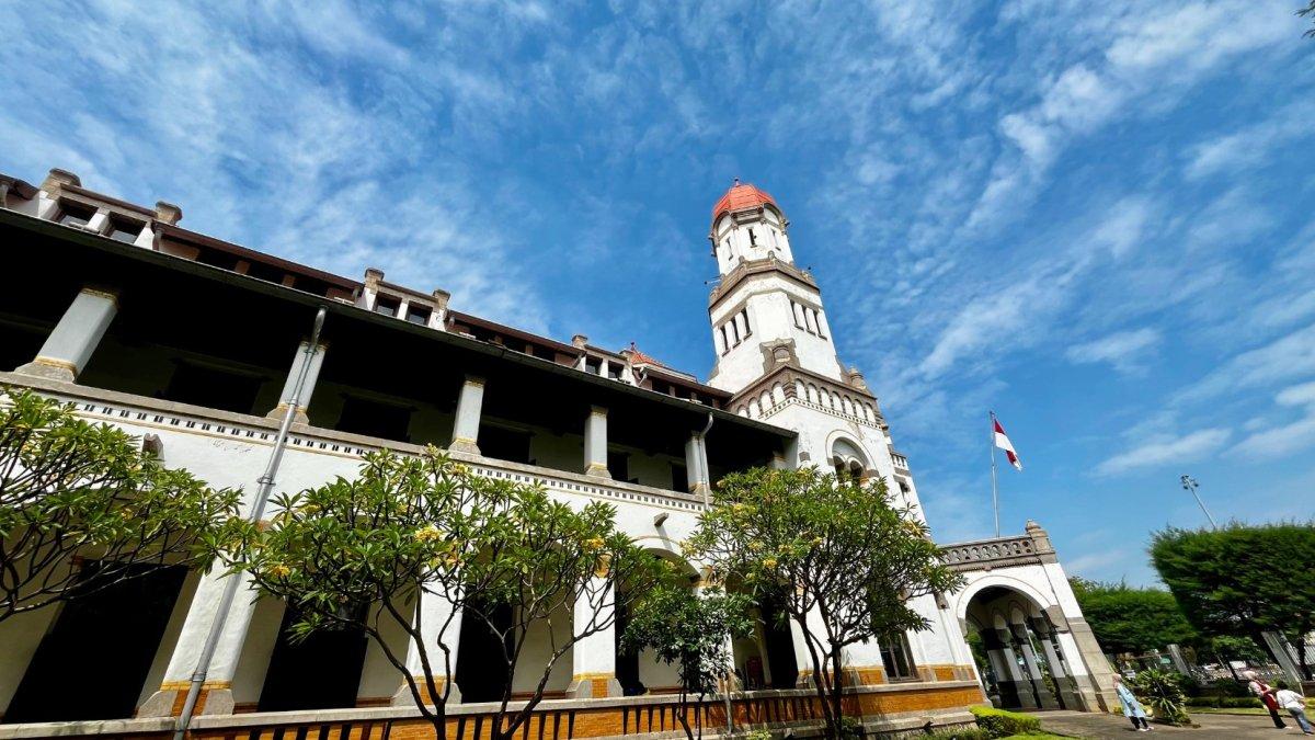 Lawang Sewu, satu tempat wisata hits di Semarang yang cocok dikunjungi saat liburan awal tahun 2026.