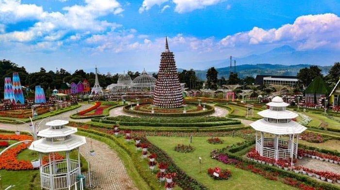 Taman Bunga Celosia, satu tempat wisata hits di Semarang yang cocok dikunjungi saat liburan awal tahun 2026.