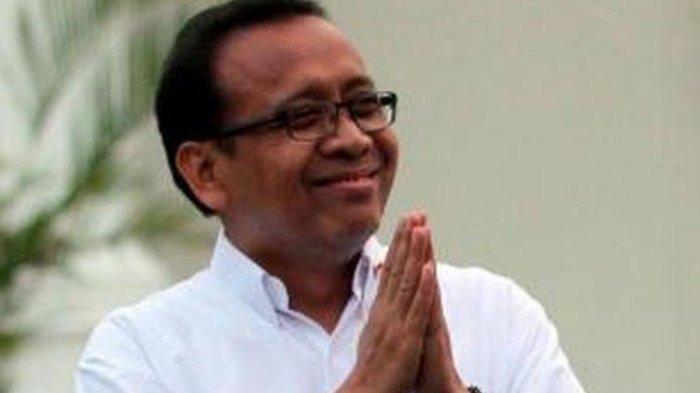 Pratikno yang Jadi Saksi Nikah Adik Jokowi dan Anwar Usman Bareng Jenderal Andika Perkasa. Simak profil dan biodatanya.