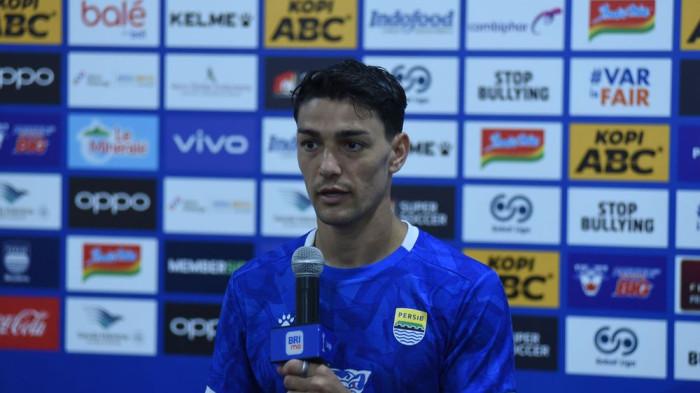 Bek PERSIB, Federico Barba menegaskan, kemenangan menjadi target timnya saat menjamu PSM Makassarpada pertandingan tunda pekan kedelapan Super League 2025/26 di Stadion Gelora Bandung Lautan Api (GBLA), Sabtu 27 Desember 2025, pukul 19.00 WIB.