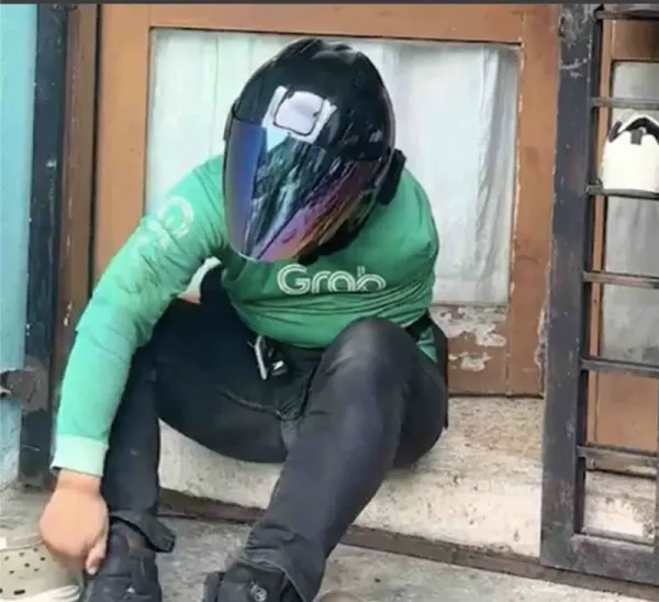 Demi Bisa Nikah, Ojol Disabilitas Ini Giat Kerja Antar Makanan