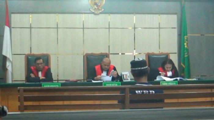 Setelah ditahan hampir enam bulan di penjara, Muhammad Iqbal akhirnya divonis tidak bersalah oleh hakim atas kasus dugaan pencurian.