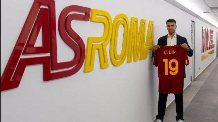 AS Roma mengumumkan pembelian Zeki Celik dari LOSC Lille.