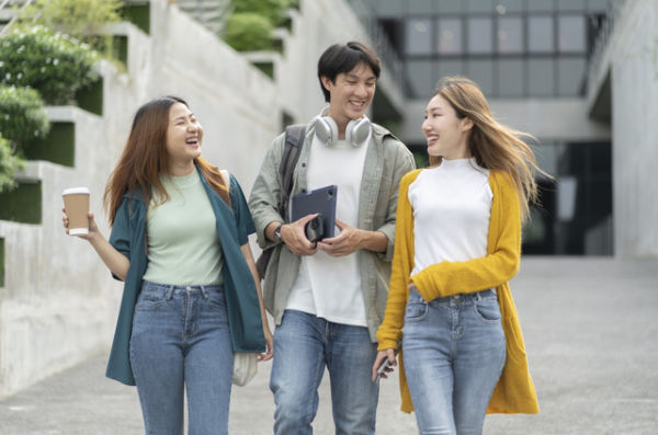 Ilustrasi Gen Z. Foto: Fit Ztudio/Shutterstock