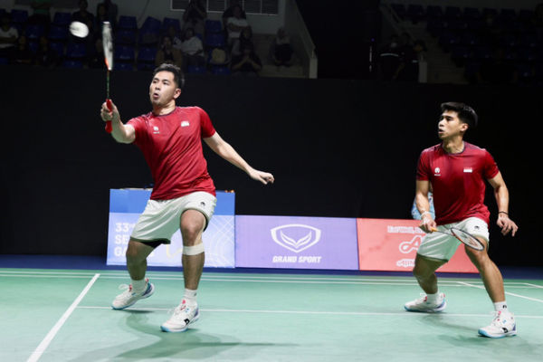 Sabar Gutama/Reza Pahlevi saat bermain untuk Indonesia di SEA Games Thailand 2025. Foto: PBSI
