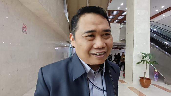 BIAYA PERCEPATAN HAJI KHUSUS - Pelaksana Tugas (Plt) Deputi Penindakan dan Eksekusi KPK, Asep Guntur Rahayu saat ditemui di Kompleks Parlemen, Senayan, Jakarta, Rabu (20/8/2025). KPK menemukan, biaya percepatan haji khusus yang langsung berangkat di tahun yang sama saat mendaftar rata-rata sebesar 2.400-7.000 dollar Amerika Serikat (AS).