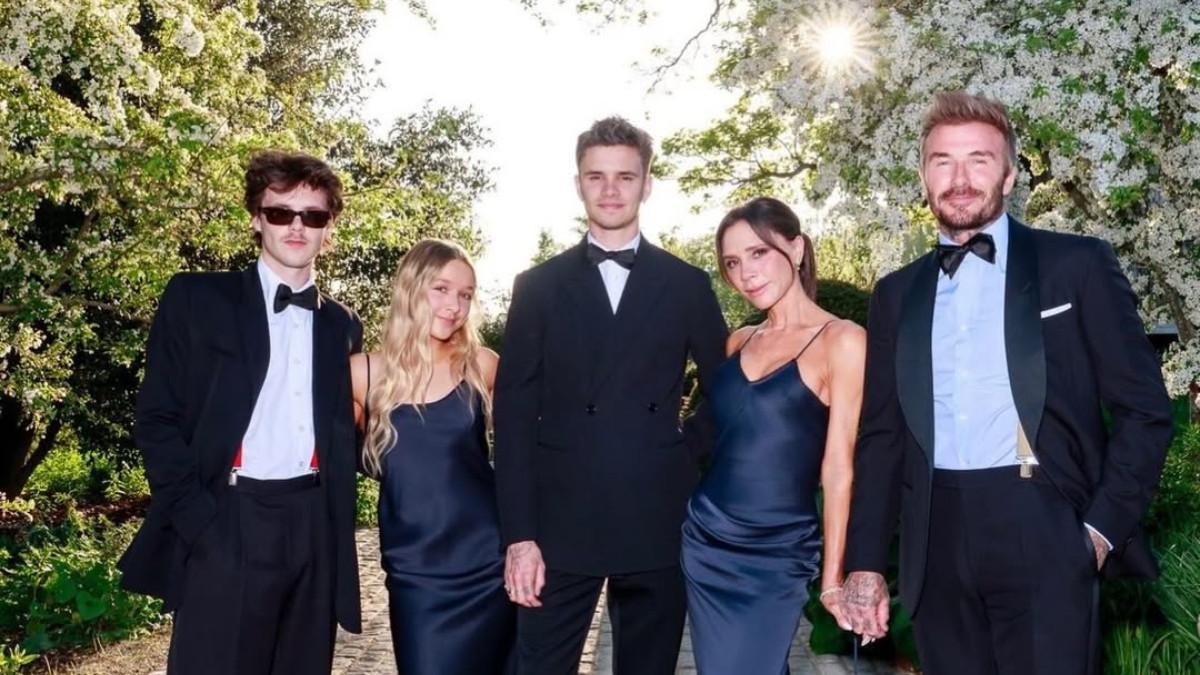 POLEMIK KELUARGA DAVID BECKHAM - Brooklyn Beckham disebut telah memutus komunikasi langsung dengan kedua orangtuanya, David Beckham dan Victoria Beckham.