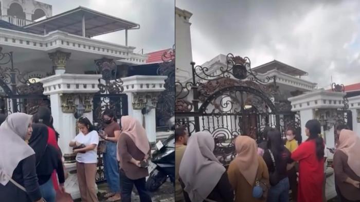 UNJUK RASA - Sejumllah ibu-ibu berunjuk rasa di depan sebuah rumah mewah putih di kawasan Legok, Kecamatan Danau Sipin, Kota Jambi. Dalam video yang diunggah akun IG peristiwa sekitar jambi, disebutkan mereka korban dugaan investasi rokok yang mencapai Rp 4 miliar.