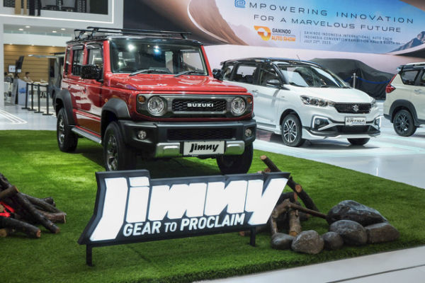 Ragam jajaran model Suzuki di GIIAS 2025. Foto: Sena Pratama/kumparan