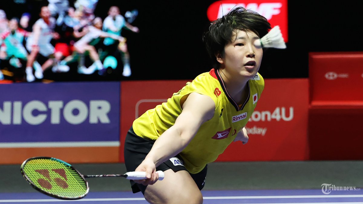 SEMIFINAL INDONESIA OPEN - Pebulutangkis Jepang, Akane Yamaguchi saat melawan pebulutangkis Korea Selatan, An se Young pada semifinal Indonesia Open 2025 di Istora Senayan Jakarta, Sabtu (7/6/2025). Akane Yamaguchi gagal melaju ke final usai kalah dua set langsung dari An Se Young dengan skor 21-18 dan 21-17. TRIBUNNEWS/HERUDIN