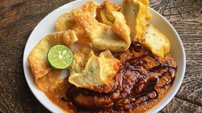 5 Lokasi Makan Batagor Enak dan Legend di Bandung- Ilustrasi batagor (Kompas.com)