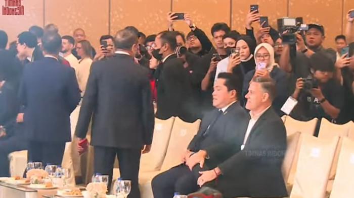 PELATIH TIMNAS - Ketua Umum PSSI Erick Thohir saat perkenalan John Herdman sebagai pelatih baru Timnas Indonesia, Selasa 13 Januari 2026.